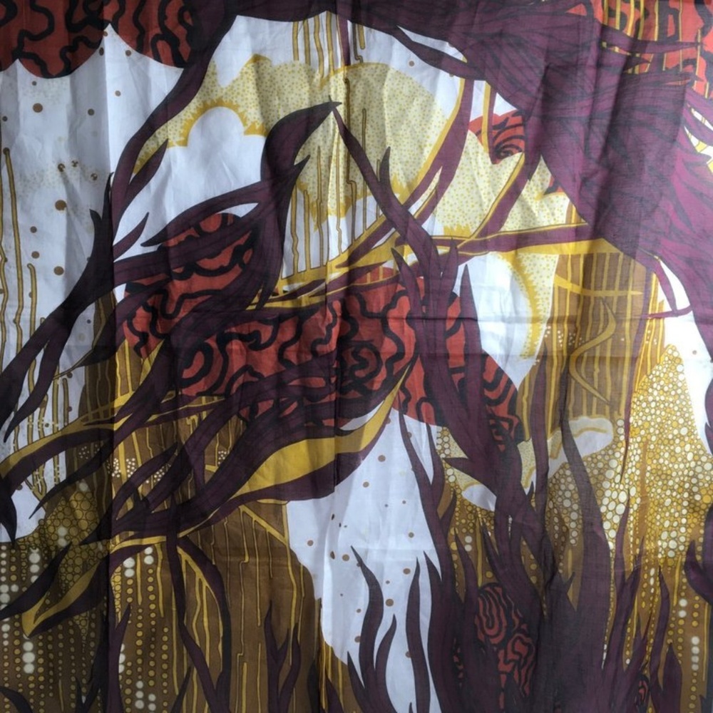 Gucci Women's  Luxury Scarf 380647 - Picture 6 of 6